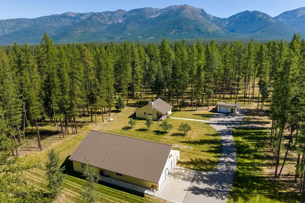 12708 Sunburst Drive Bigfork MT 59911