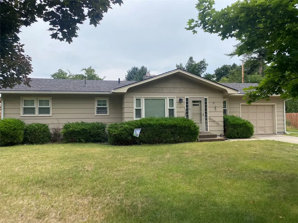 1009 8th Avenue E Kalispell MT 59901