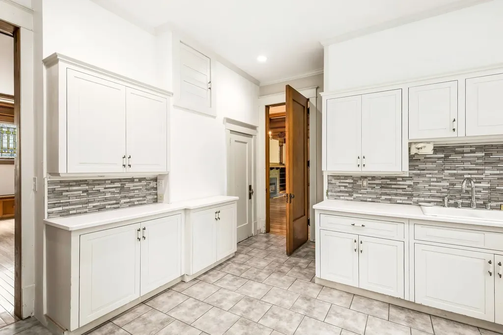 207 3rd Avenue N Great Falls MT 59401
