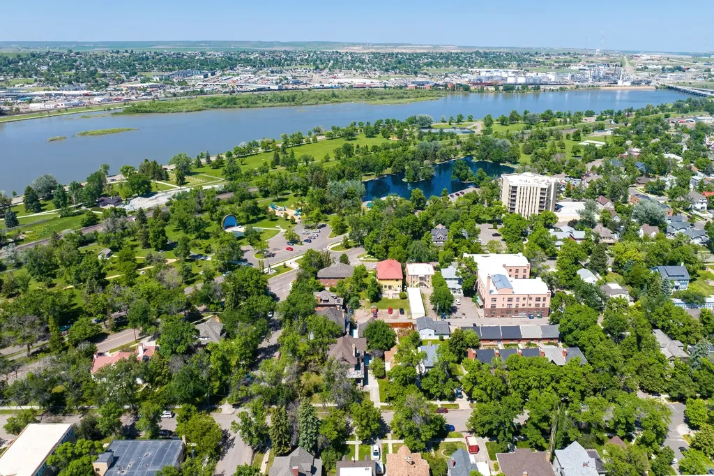 207 3rd Avenue N Great Falls MT 59401