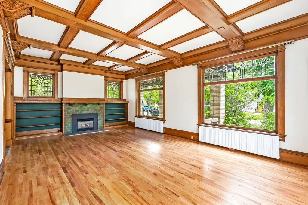 207 3rd Avenue N Great Falls MT 59401