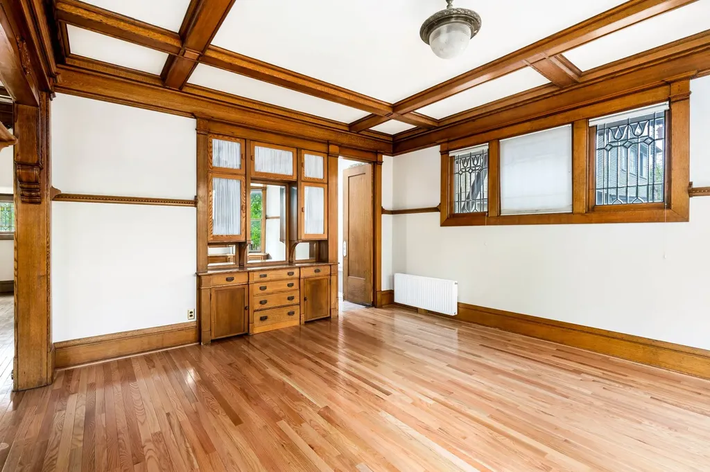 207 3rd Avenue N Great Falls MT 59401