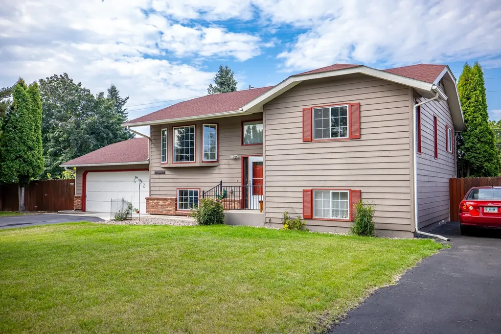 2046 Mission Way S Kalispell MT 59901