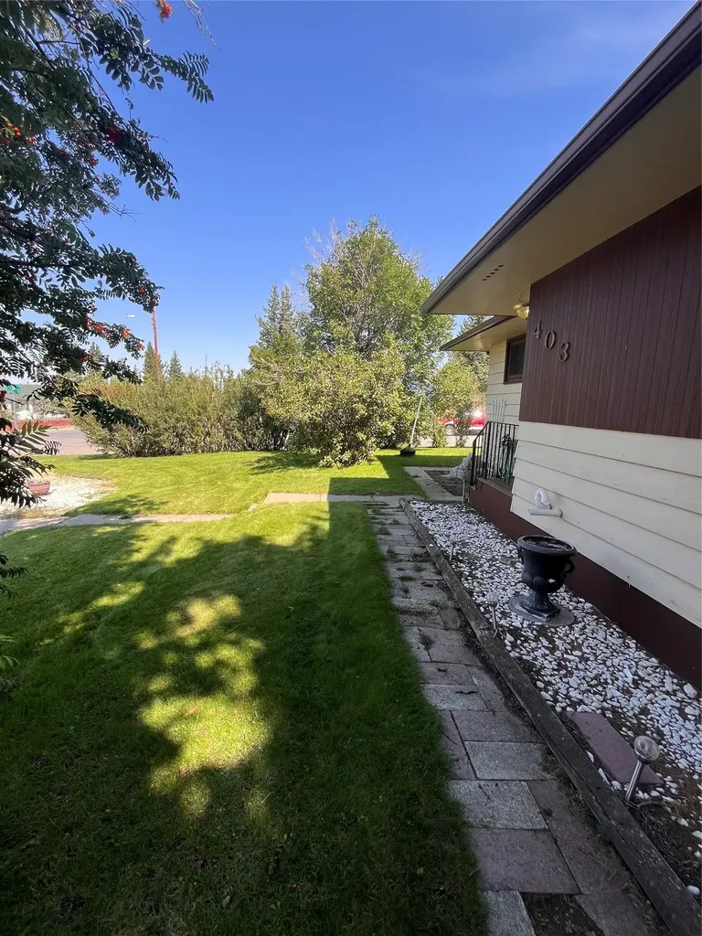 403 Circle Drive Cut Bank MT 59427