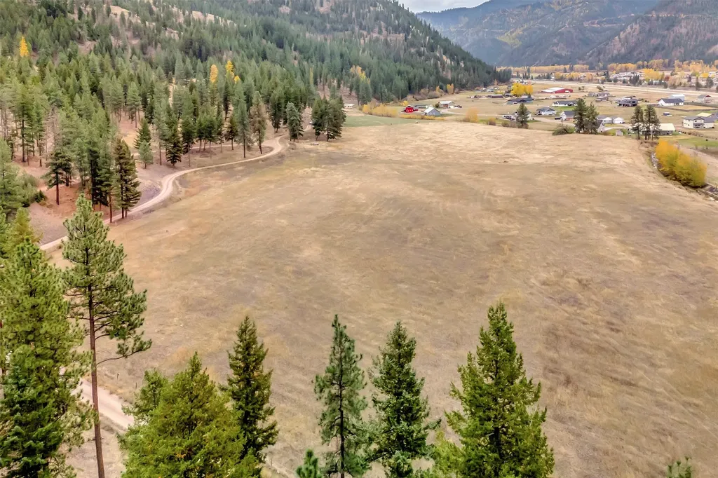 Nhn Hwy 10 E Clinton MT 59825
