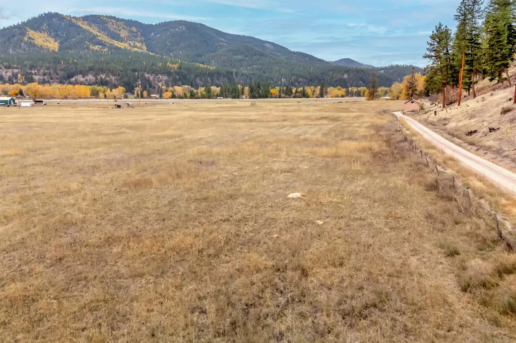Nhn Hwy 10 E Clinton MT 59825