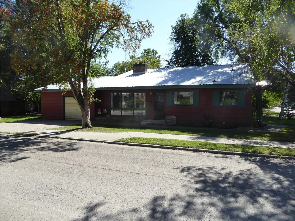 501/503 Park Avenue Whitefish MT 59937