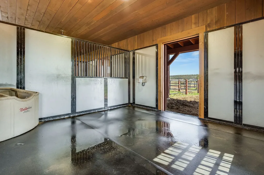 1212 Spring Prairie Ranch Road Whitefish MT 59937