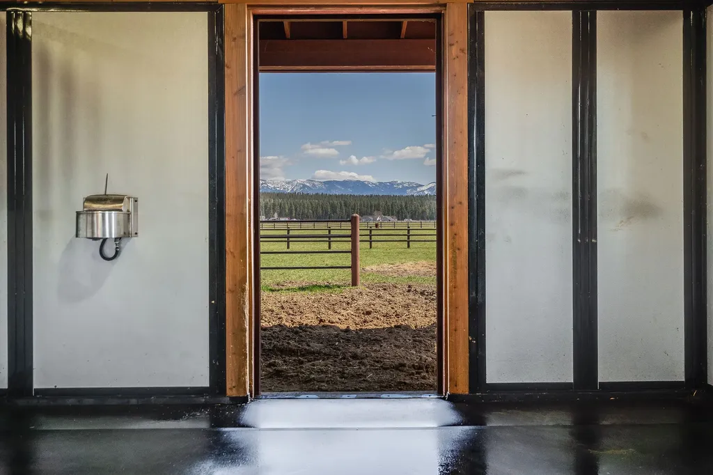 1212 Spring Prairie Ranch Road Whitefish MT 59937