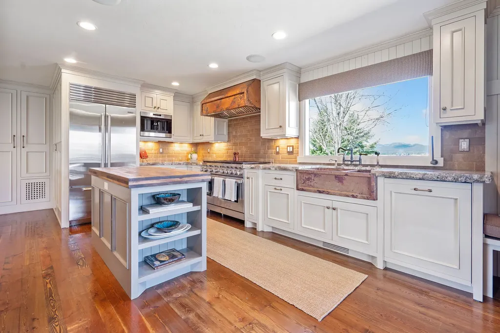 1212 Spring Prairie Ranch Road Whitefish MT 59937