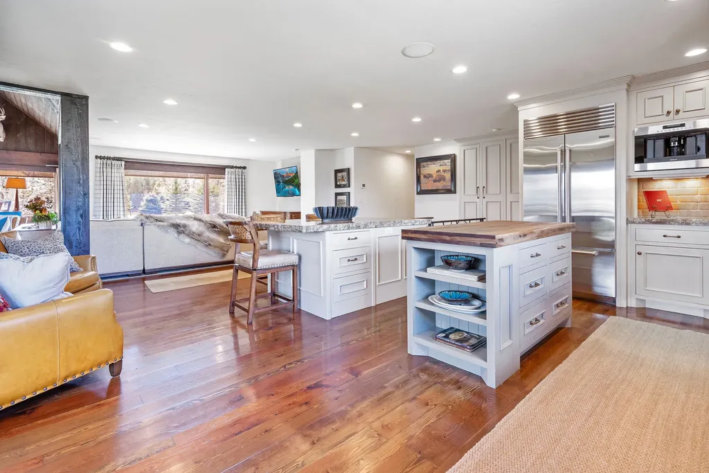 1212 Spring Prairie Ranch Road Whitefish MT 59937