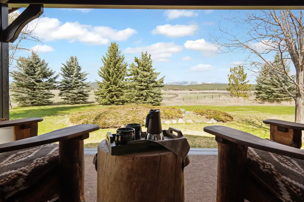 1212 Spring Prairie Ranch Road Whitefish MT 59937