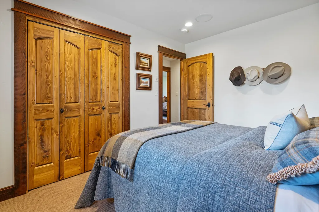 1212 Spring Prairie Ranch Road Whitefish MT 59937