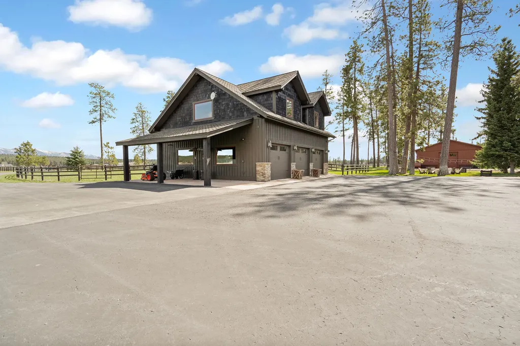 1212 Spring Prairie Ranch Road Whitefish MT 59937