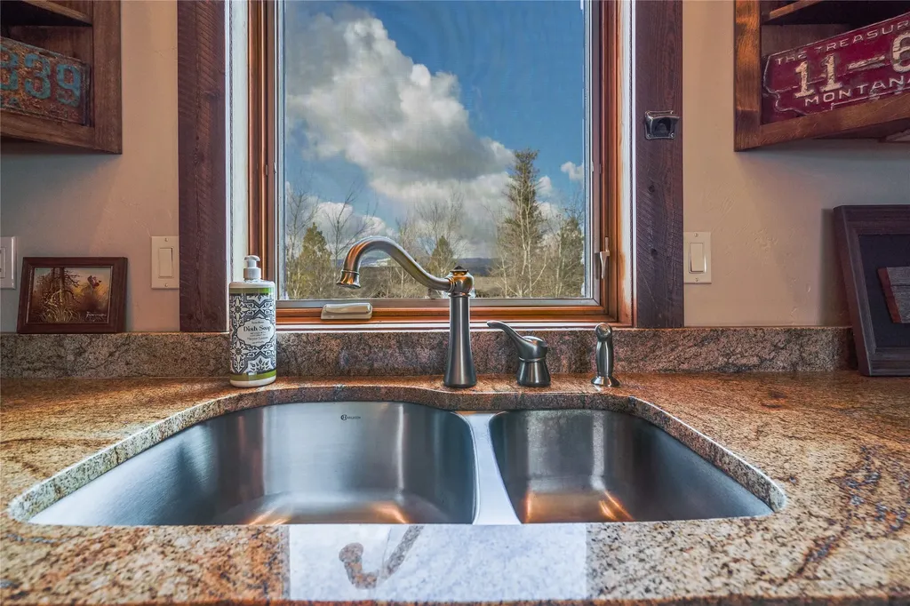 1212 Spring Prairie Ranch Road Whitefish MT 59937
