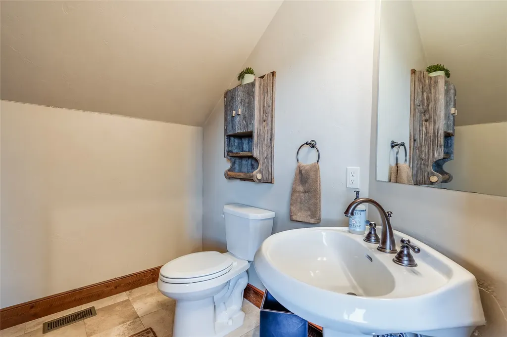 1212 Spring Prairie Ranch Road Whitefish MT 59937