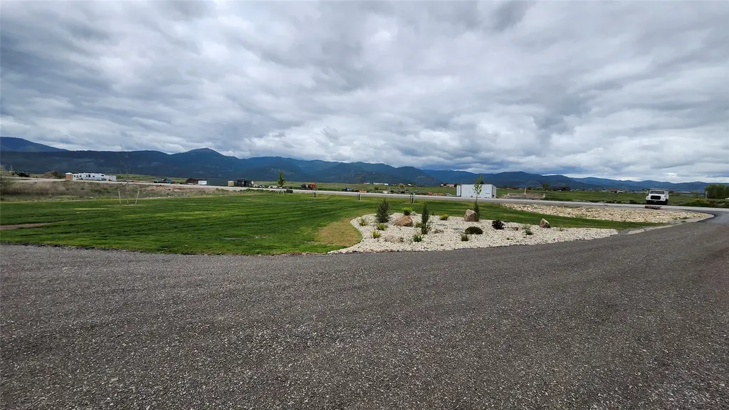 6610 Grand Am Way Missoula MT 59808