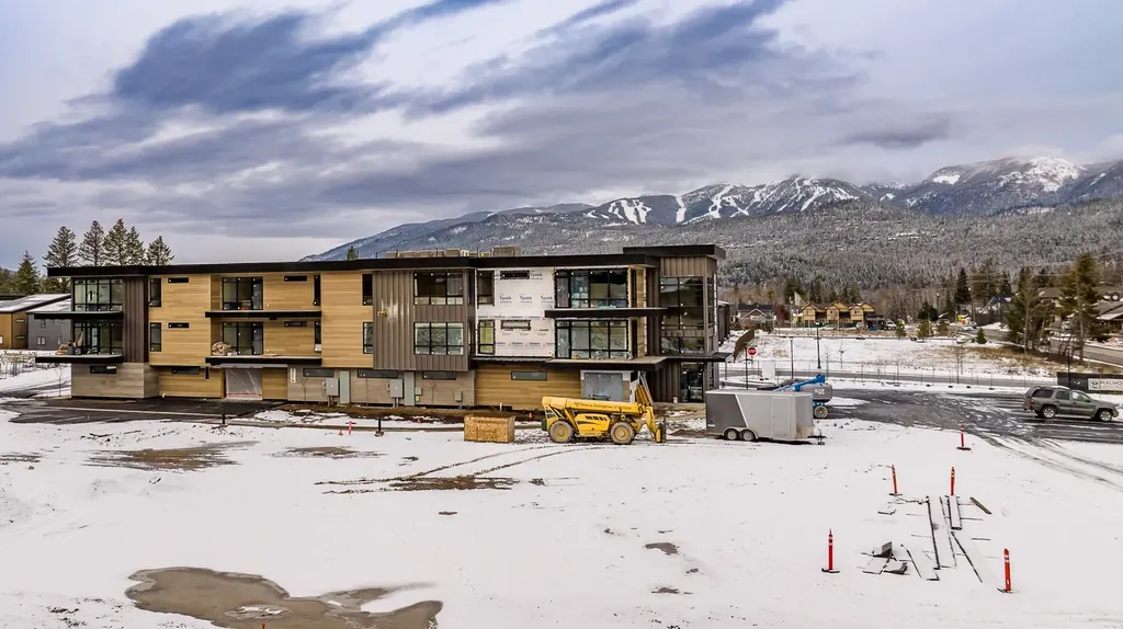 86 Serpentine Circle Whitefish MT 59937
