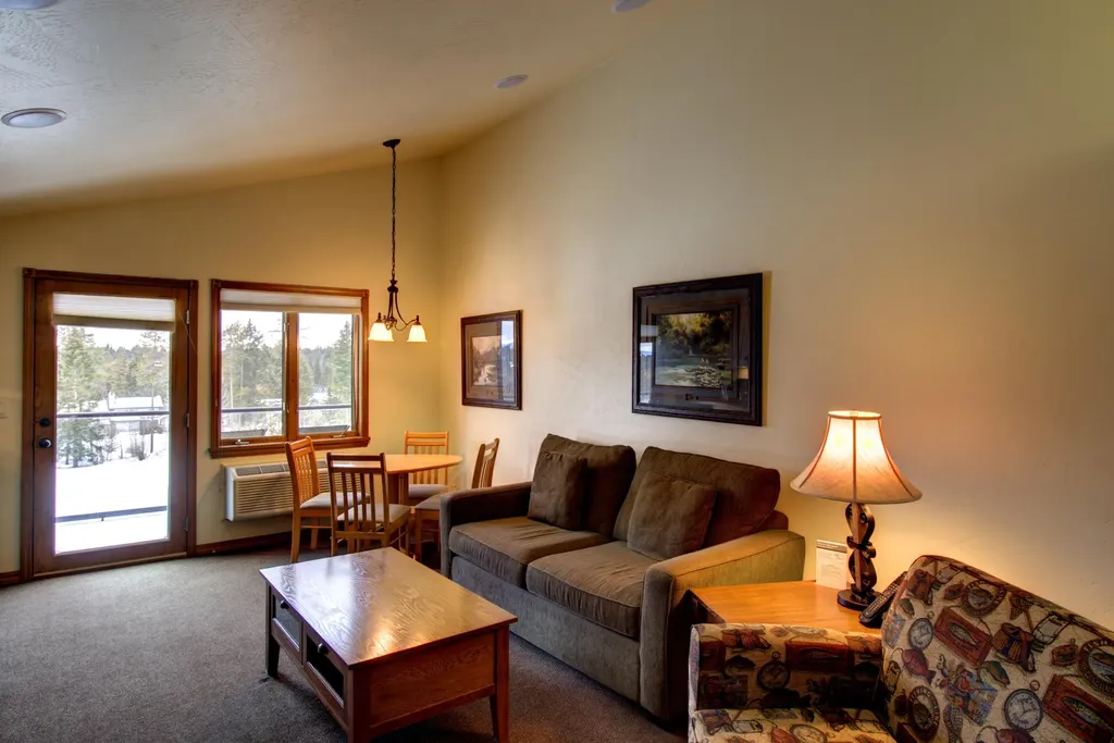 1025 St. Andrews Drive Columbia Falls MT 59912
