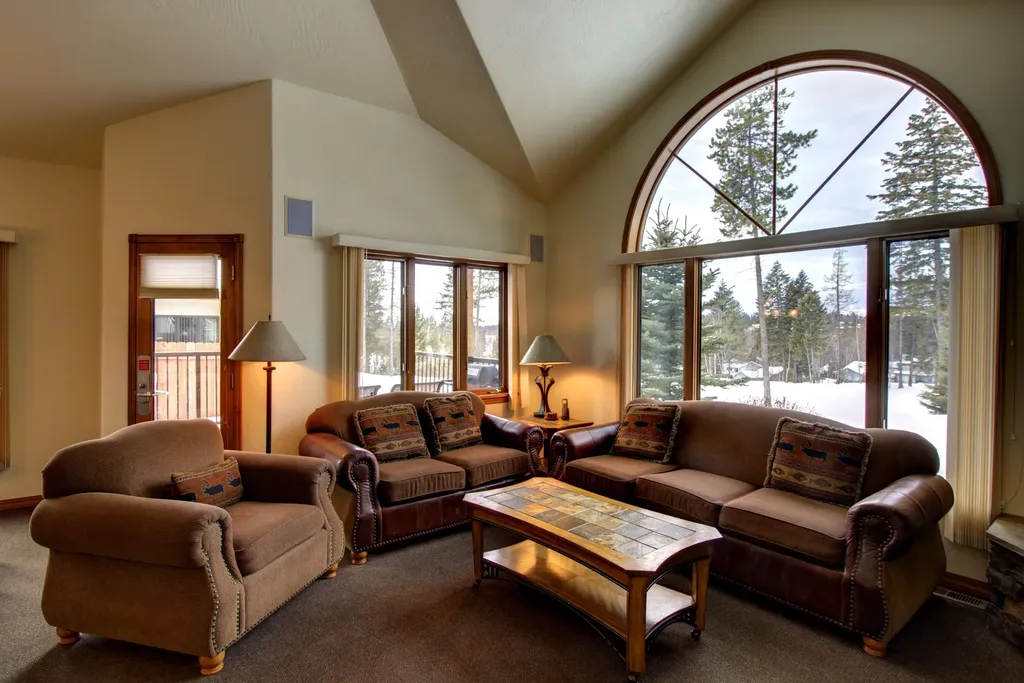 1025 St. Andrews Drive Columbia Falls MT 59912
