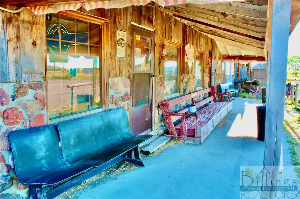 Stoneville Saloon Other MT 59311