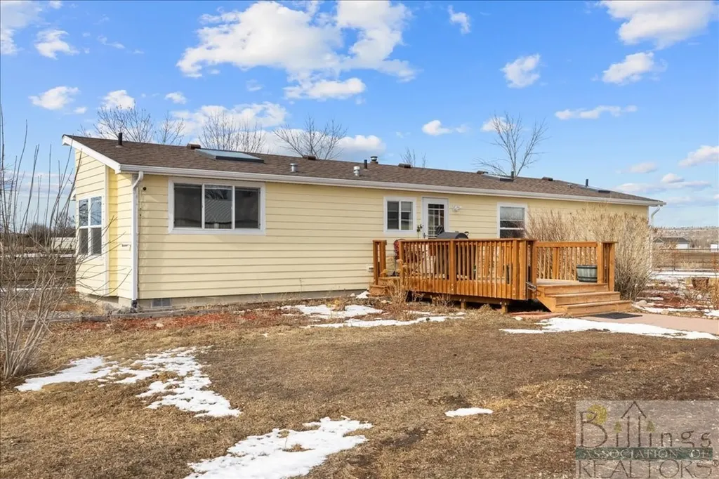 36 Buckboard Road Park City MT 59063