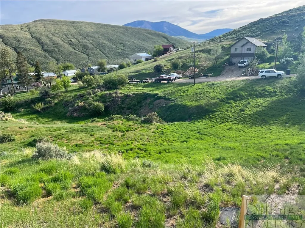215 N First Street Bearcreek MT 59007