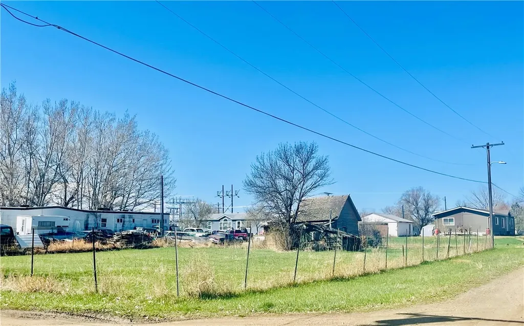 211 Illinois Other MT 59523