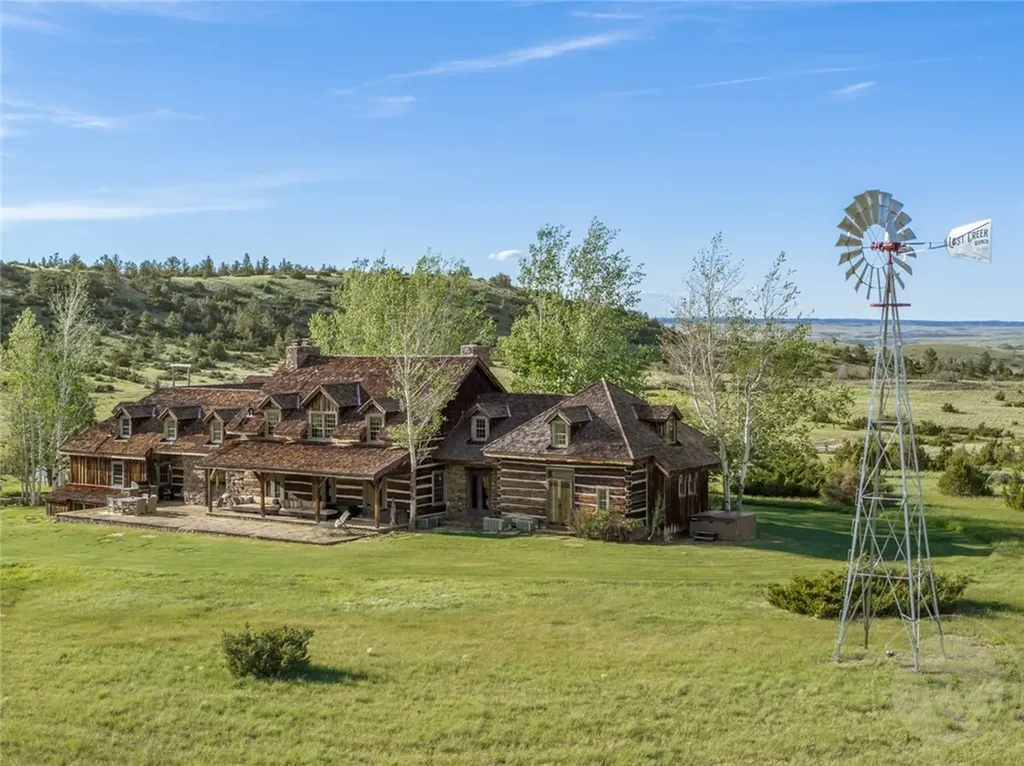 43 Homestead Lane Big Timber MT 59033