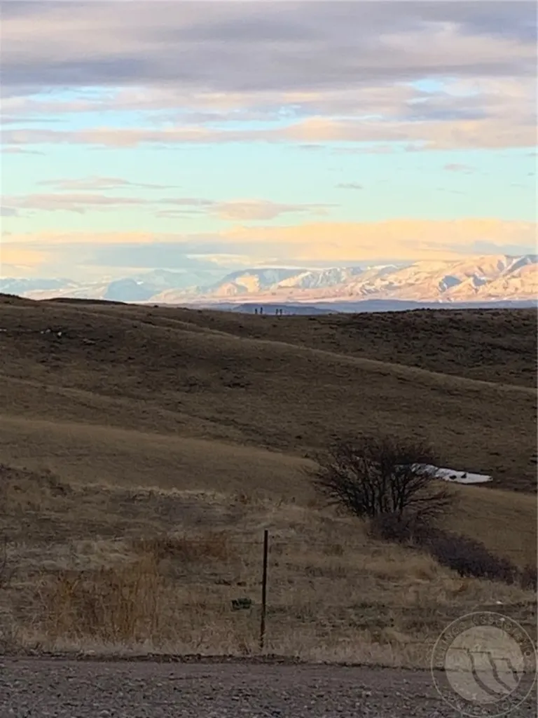 Rebecca Newell SW 6707 Moser Dome Road Road SW Laurel MT 59044