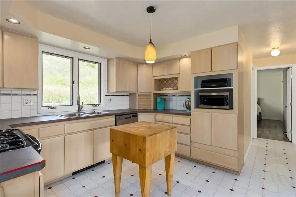 616 Red Lodge Creek Road Red Lodge MT 59068