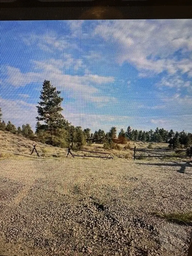 Lot 3 Rocky Avenue Broadview MT 59015
