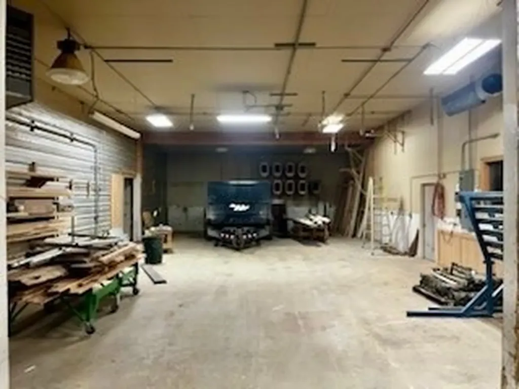 412 E Railroad Avenue N Other MT 59741