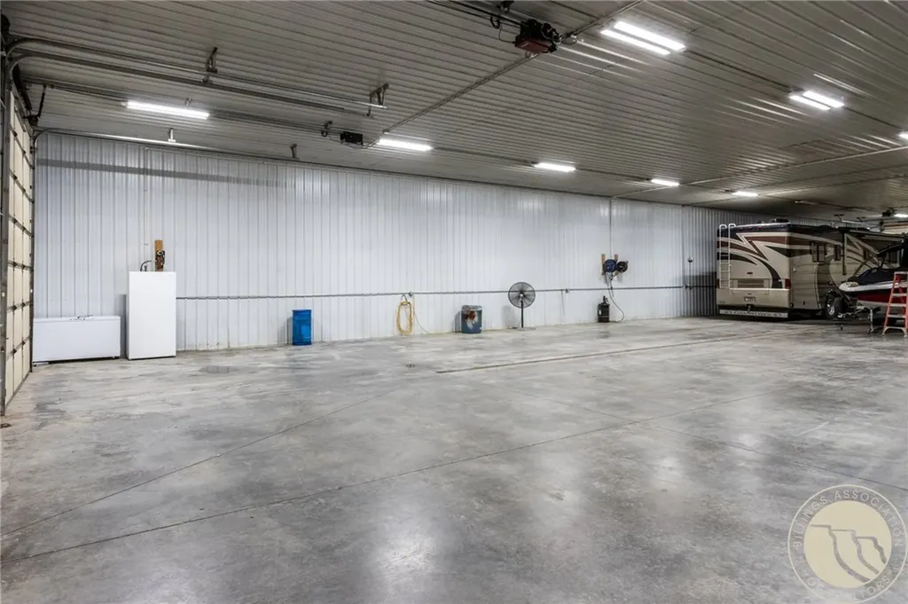 225 5th Street E Hardin MT 59034