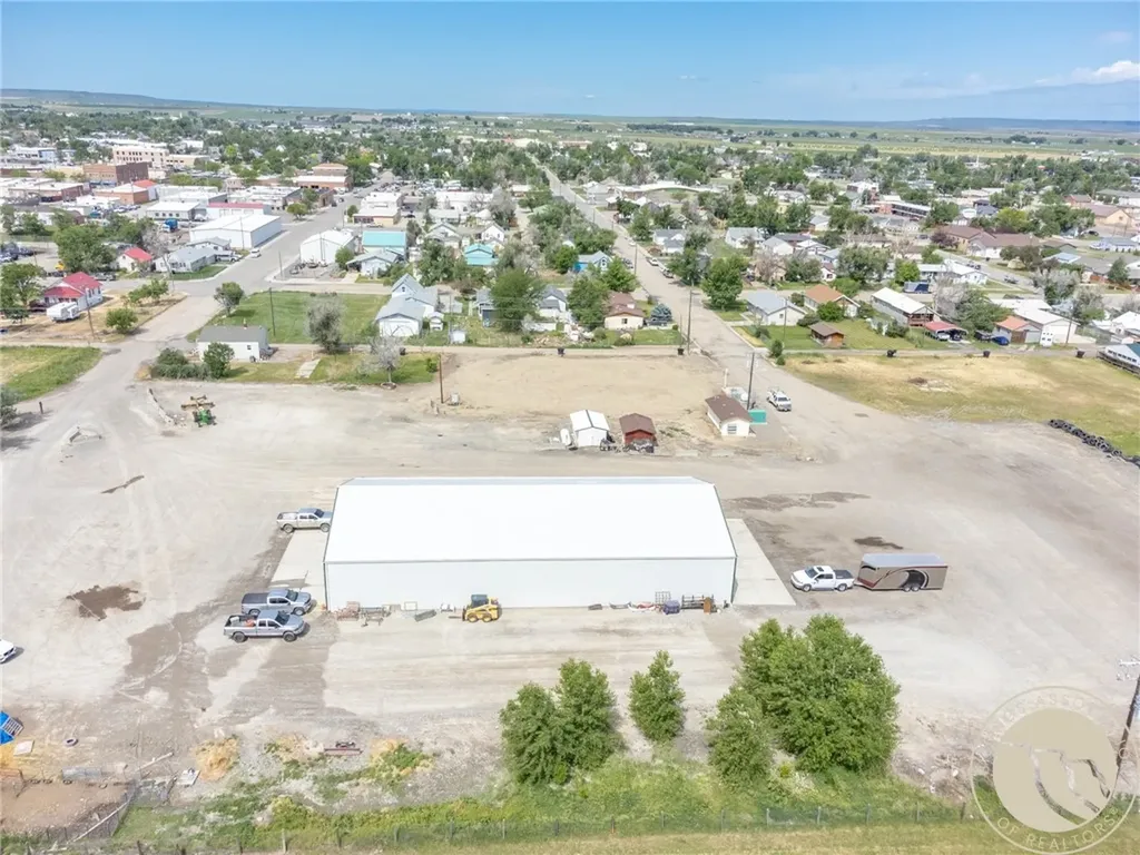 225 5th Street E Hardin MT 59034