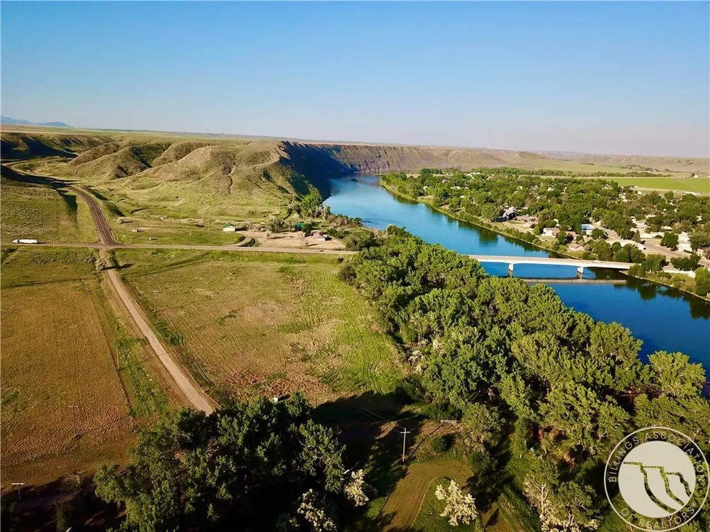 2520 Montana Highway 80 Other MT 59442