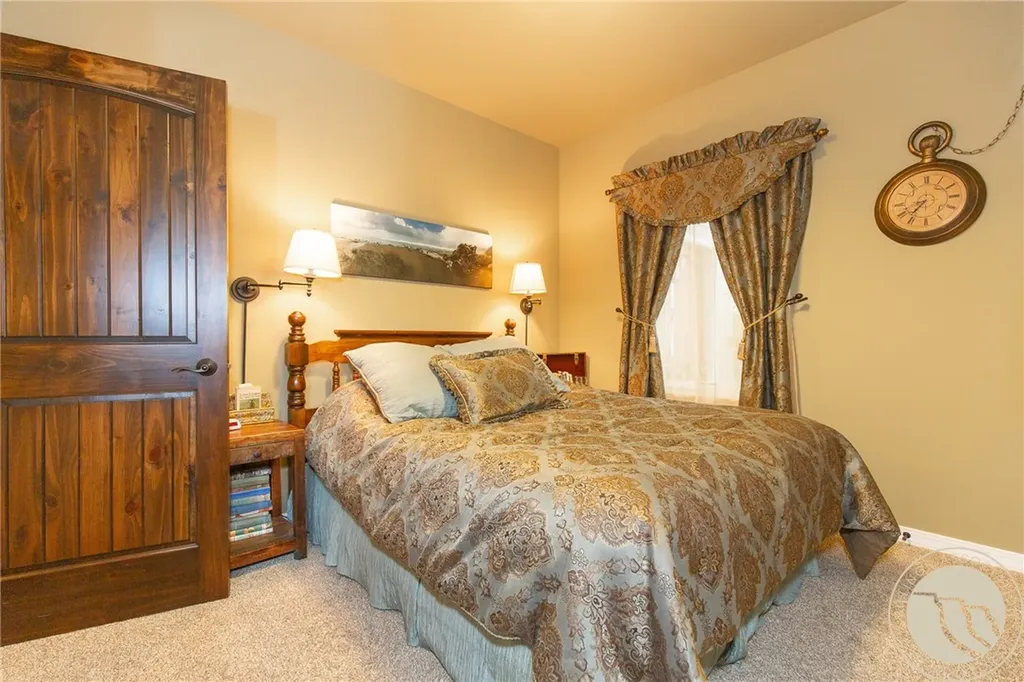 46 Rapelje Road Big Timber MT 59011