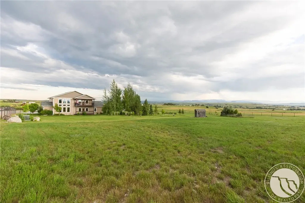 46 Rapelje Road Big Timber MT 59011