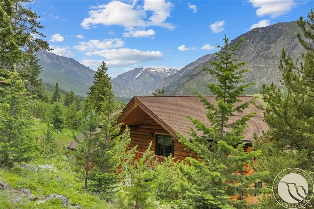 629 East Rosebud Road Roscoe MT 59071