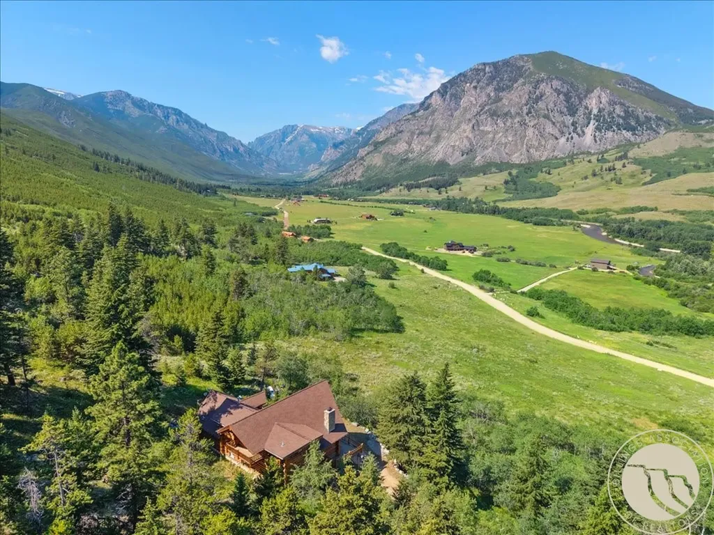 629 East Rosebud Road Roscoe MT 59071