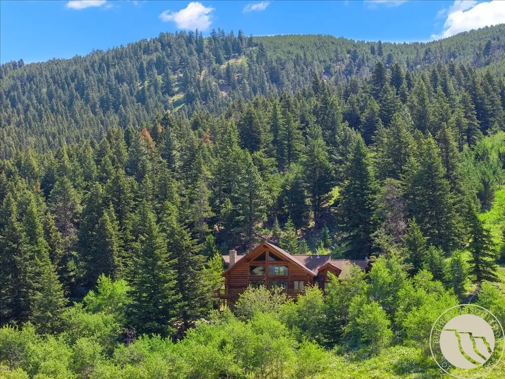 629 East Rosebud Road Roscoe MT 59071