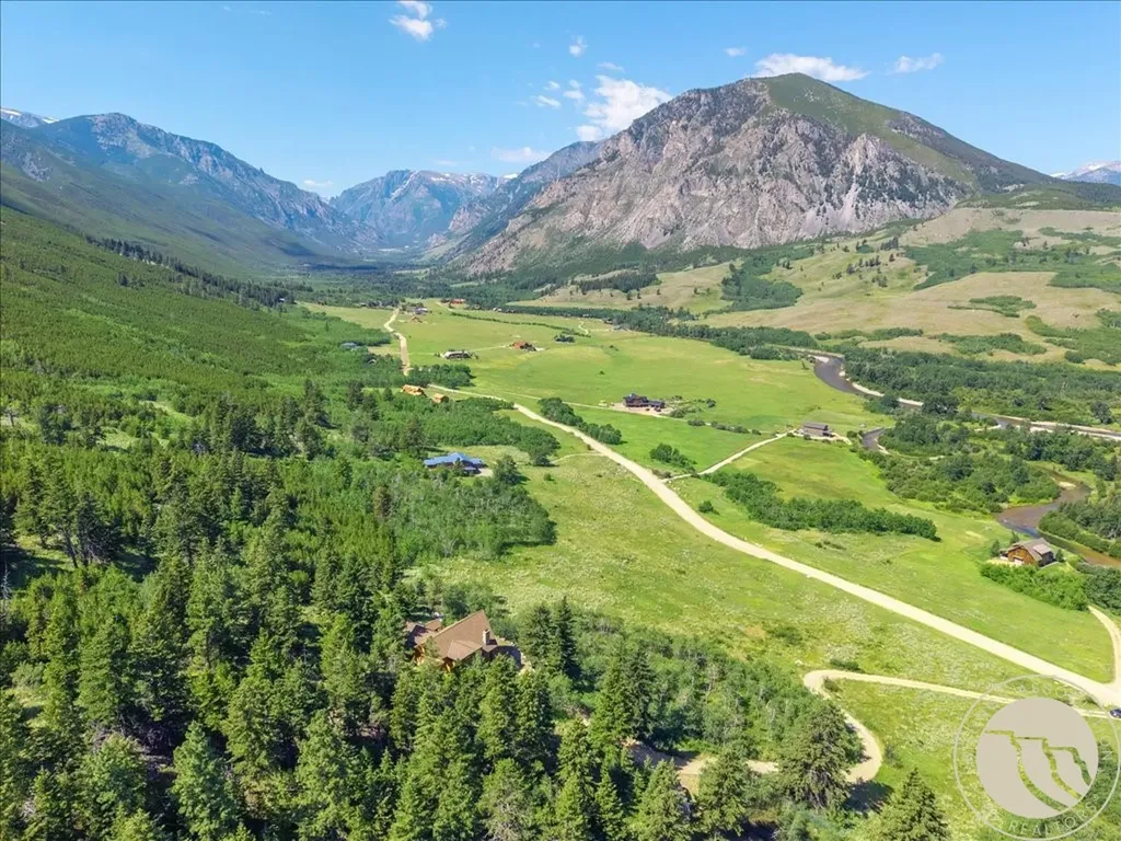 629 East Rosebud Road Roscoe MT 59071