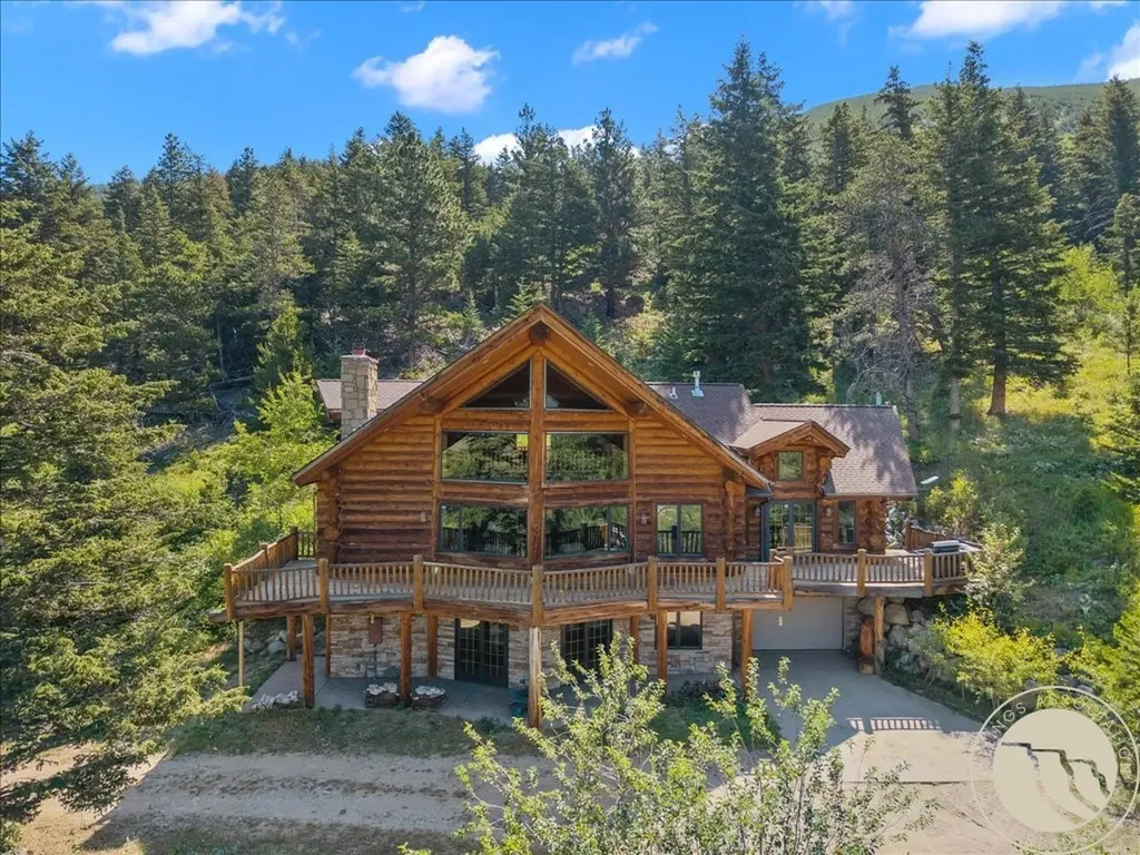 629 East Rosebud Road Roscoe MT 59071