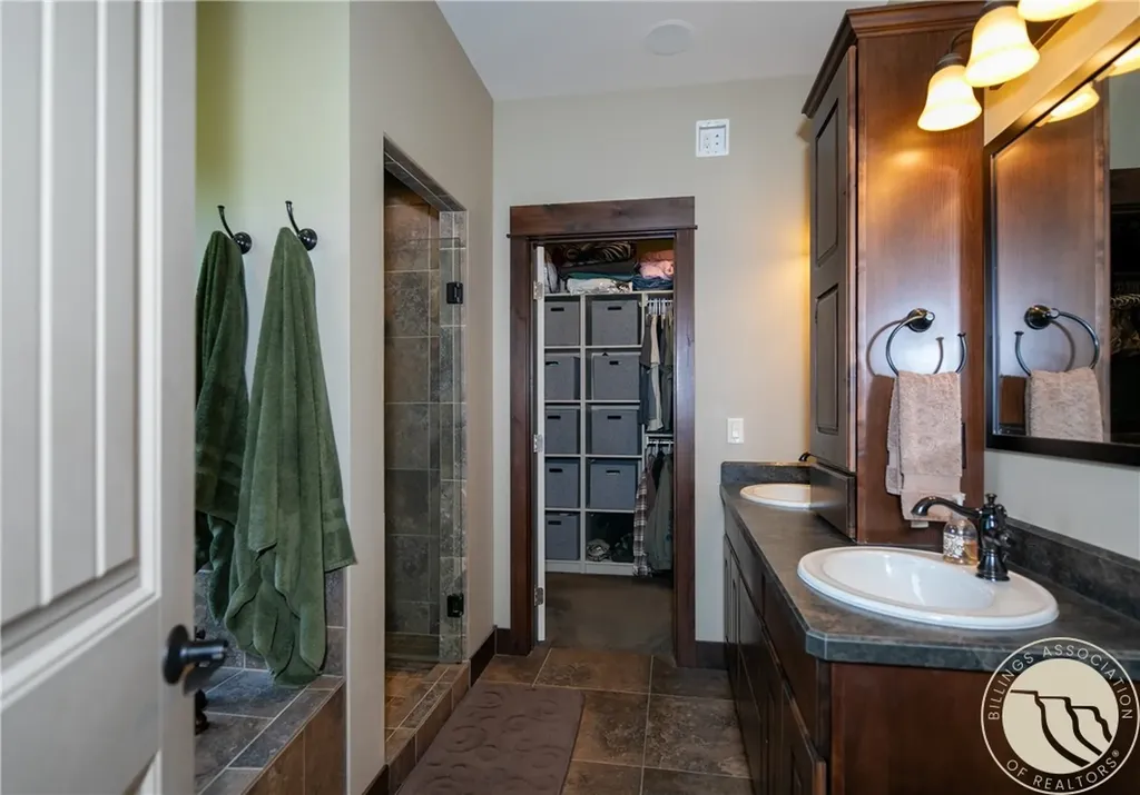 615 Labrador Drive Laurel MT 59044