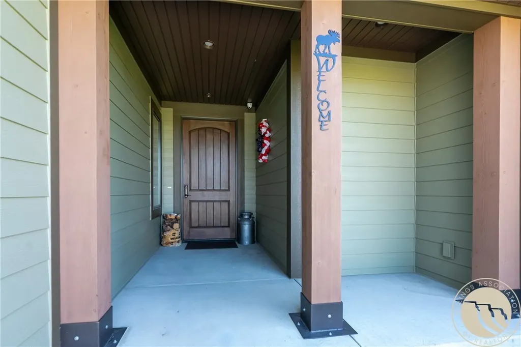 615 Labrador Drive Laurel MT 59044