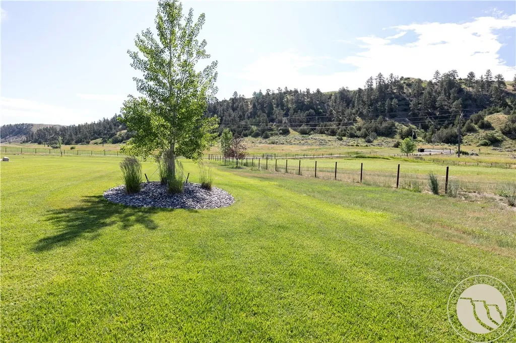 615 Labrador Drive Laurel MT 59044