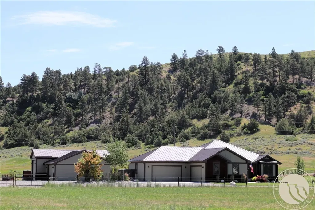 615 Labrador Drive Laurel MT 59044