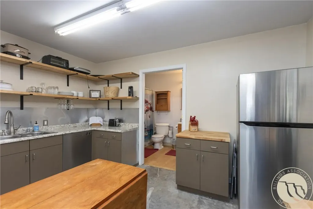 1655 1st Avenue S Unit #5 Columbus MT 59109