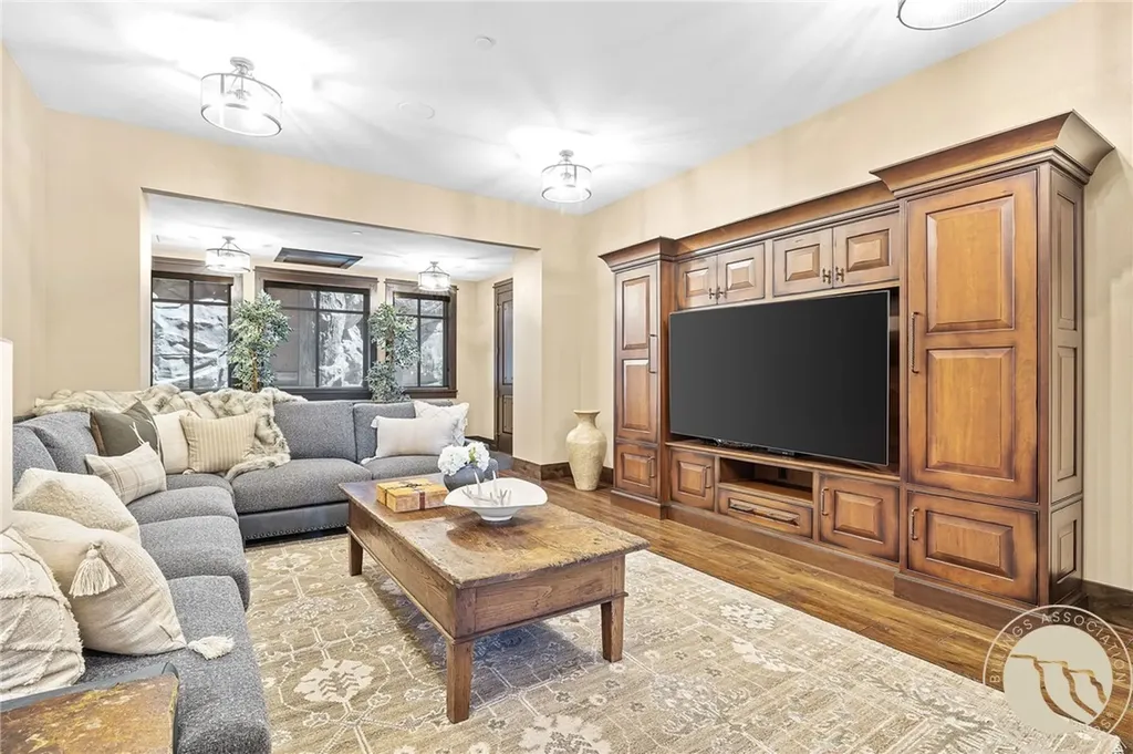 5650 Canyonwoods Drive Billings MT 59106
