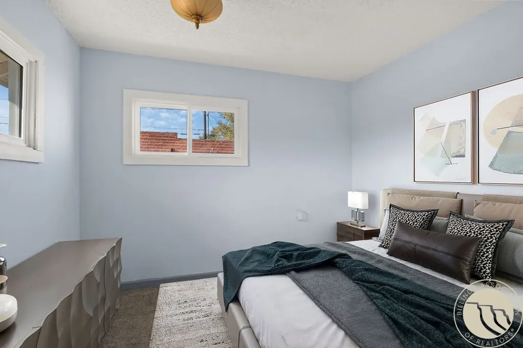 637 3rd Street W Hardin MT 59034